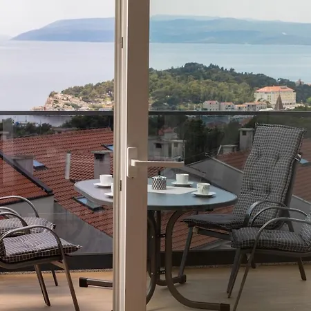 S&s Deluxe 3* Makarska